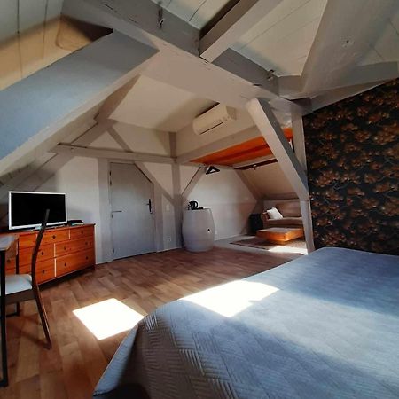 Le Domaine Des Papillons Hotel Beaujeu-Saint-Vallier-et-Pierrejux Bagian luar foto