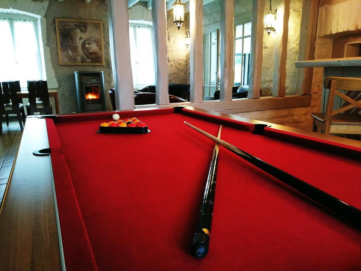 Le Domaine Des Papillons Hotel Beaujeu-Saint-Vallier-et-Pierrejux Bagian luar foto