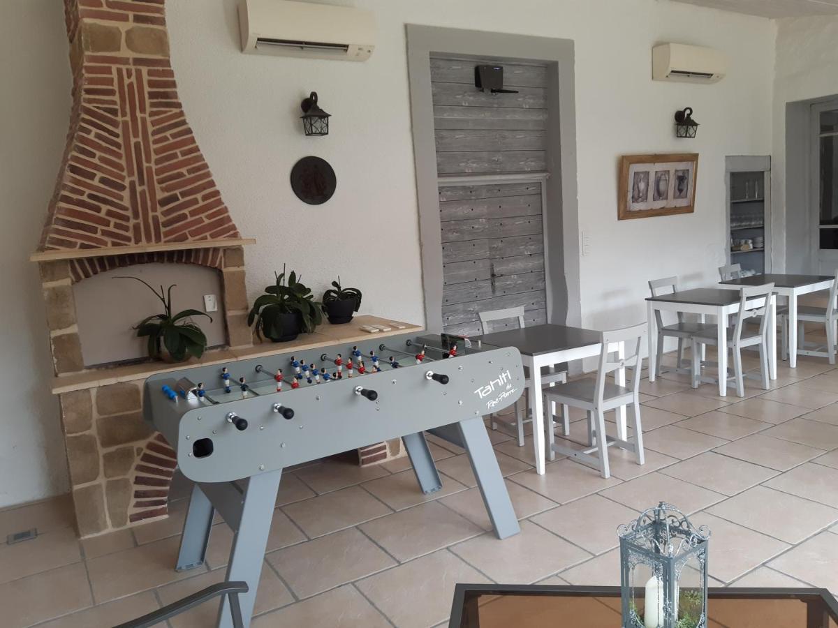 Le Domaine Des Papillons Hotel Beaujeu-Saint-Vallier-et-Pierrejux Bagian luar foto